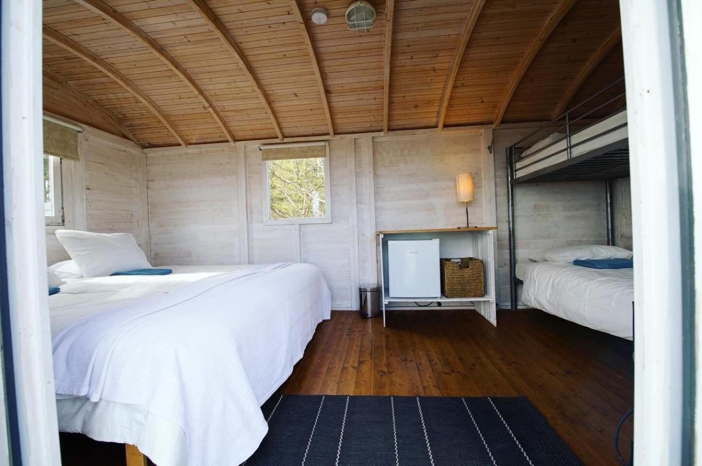Lounaranna Harbour Accommodation Simisti Екстериор снимка