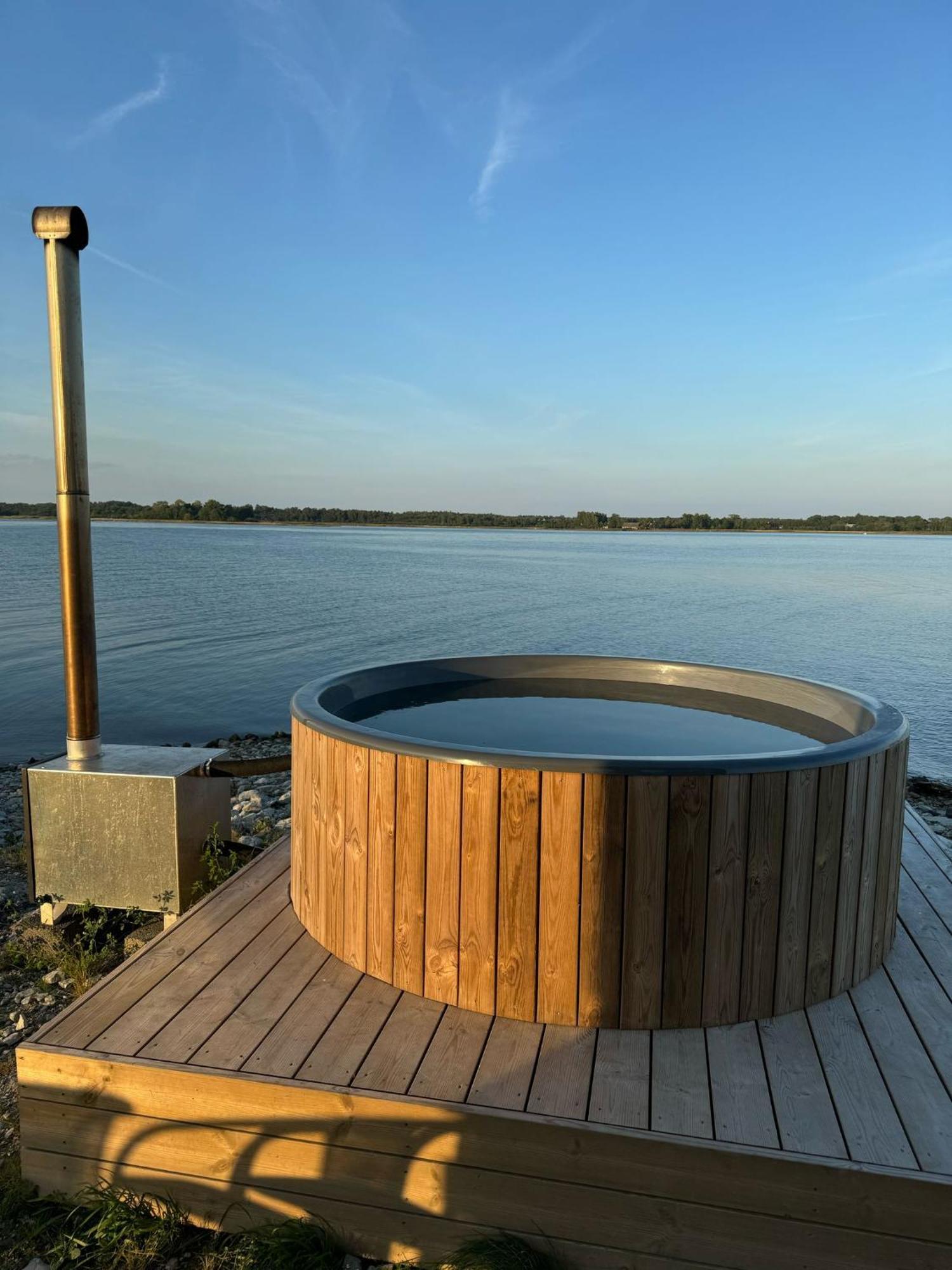 Lounaranna Harbour Accommodation Simisti Екстериор снимка